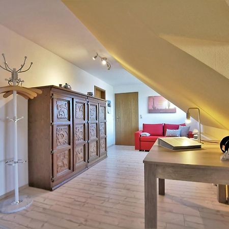Thiessen - Ferienwohnung Mit Sonnigem Balkon Silberstedt Bagian luar foto